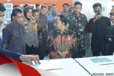 Pjs Wako Bukittinggi, Hani S Rustam didampingi Ketua KPU...