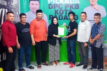 Sekretaris Tim Desk Pilkada PKB Padang, Ryan Syair saat...