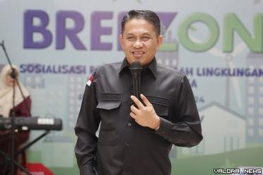 Wakil Ketua Sementara DPRD Sumatera Barat, Evi Yandri foto...