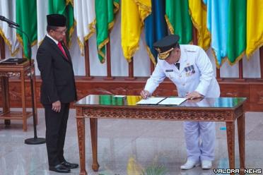 SF Hariyanto Dilantik jadi Pj Gubernur Riau, Mendagri:...