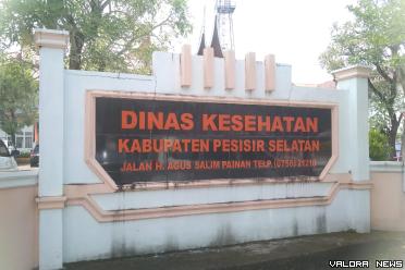 Kantor Dinas Kesehatan Kabupaten Pesisir Selatan, Sumatera...