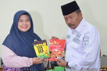 Pengusaha UMKM asal Kabupaten Agam, Rizka Ridhayanti temui...