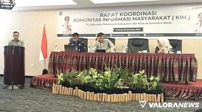 Kementerian Komdigi mengatakan website Kompasnagari Nagari Ampiang Parak, Sutera, Pessel, bisa dijadikan rujukan (percontohan), bagi Komunitas Informasi Masyarakat (KIM) di Sumatera Barat. FOTO: Dok Diskominfo