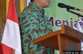 Wakil Ketua MPR RI Mahyudin memberikan sambutan saat...
